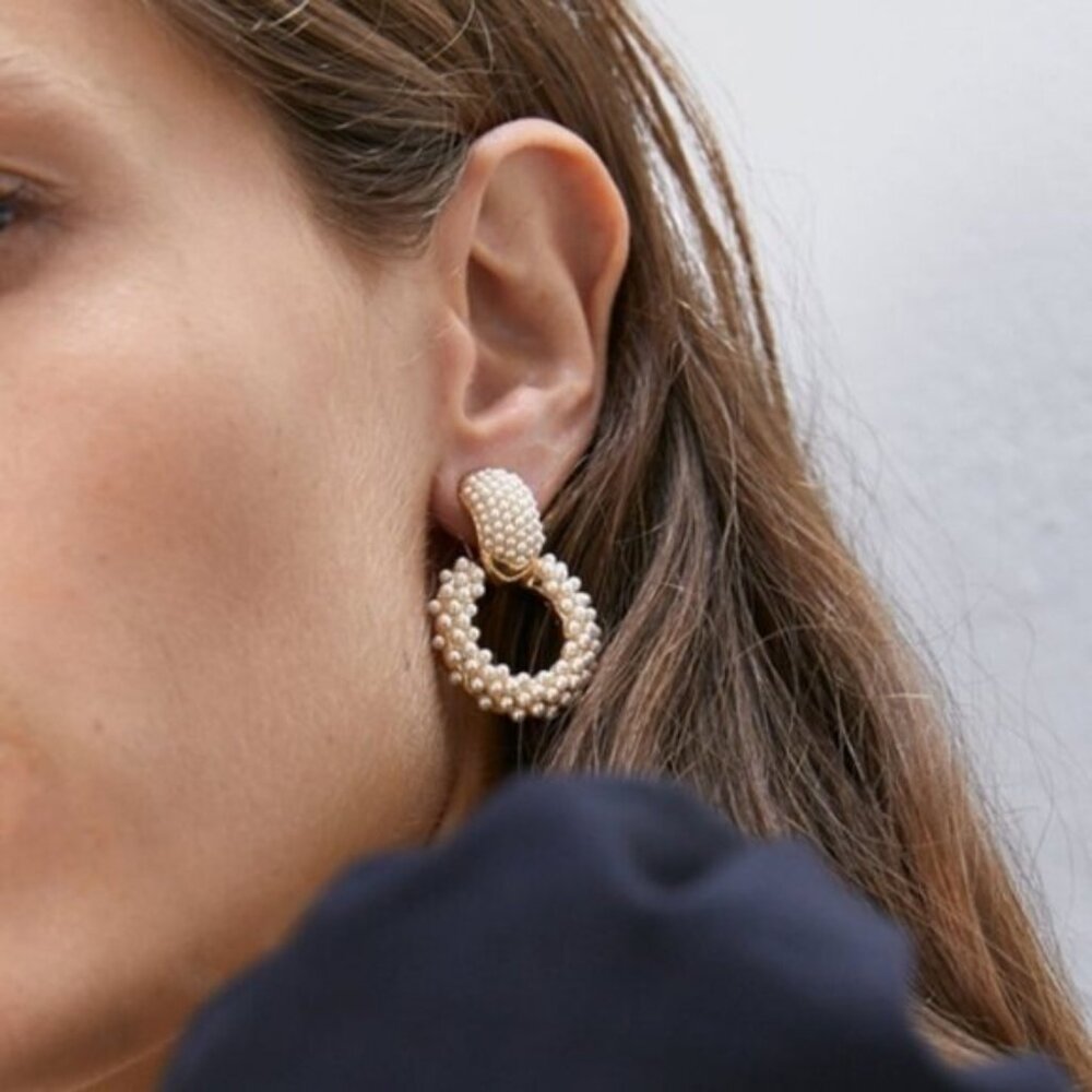 New! Anthropologie Pearl Gold Door Knocker Classic Earrings (1051) NWOT